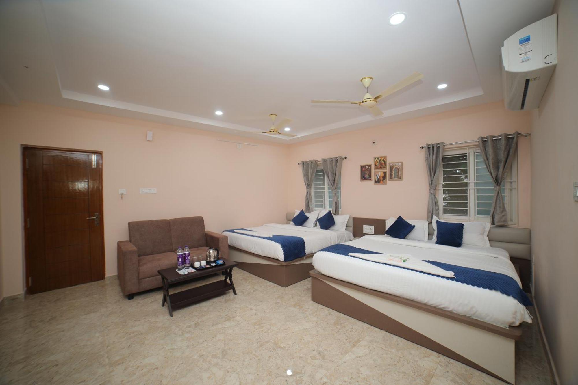 Sri Ganesh Grand Hotel Tirupati Exterior foto